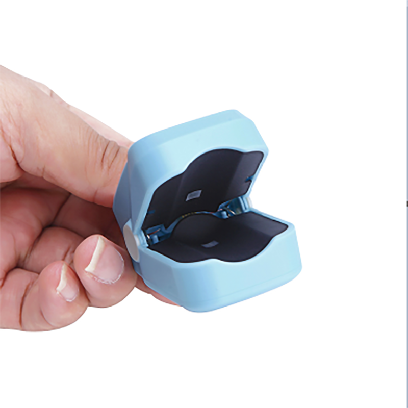 MN-H1 Factory wholesale price Fingertip Pulse Oximeter Blood Oxygen Monitor with Plethysmograph and Perfusion